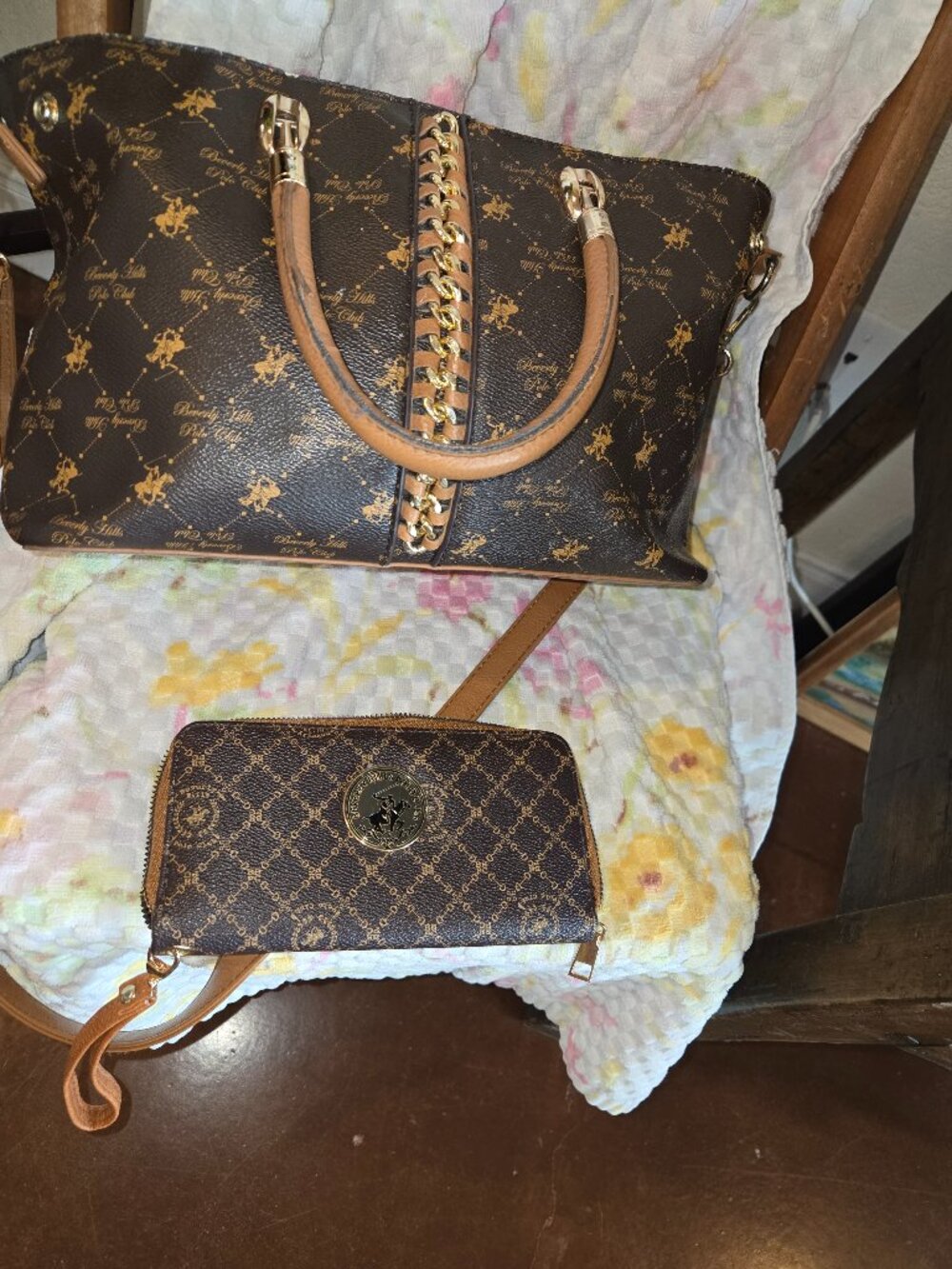 Beverly Hills Polo Club brown logo print tote bag/chain accent with wallet